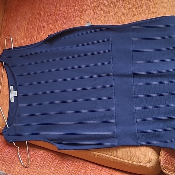 Navy and Blue Contrast Sweater Dress - Picture 5 of 7